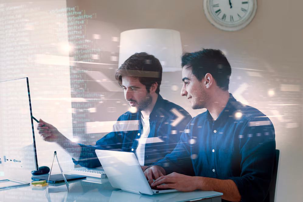 persona trabajando html computadora 23 2150038840 1